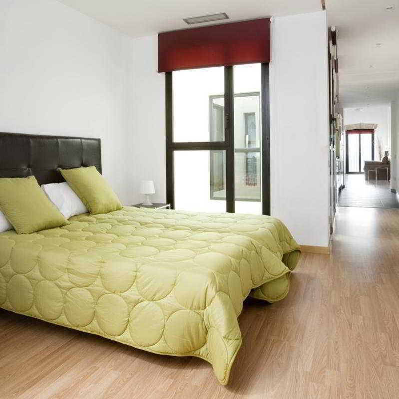 Short Stay Group Liceu Serviced Apartments Barcelona Luaran gambar
