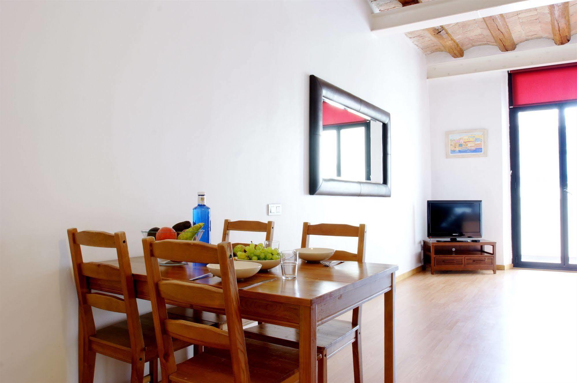 Short Stay Group Liceu Serviced Apartments Barcelona Luaran gambar