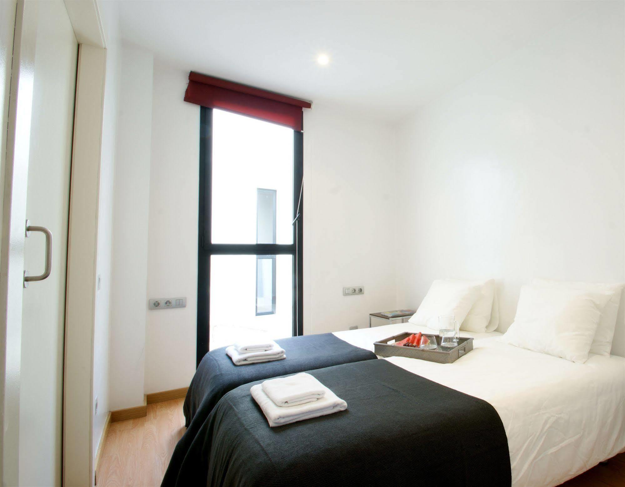 Short Stay Group Liceu Serviced Apartments Barcelona Luaran gambar
