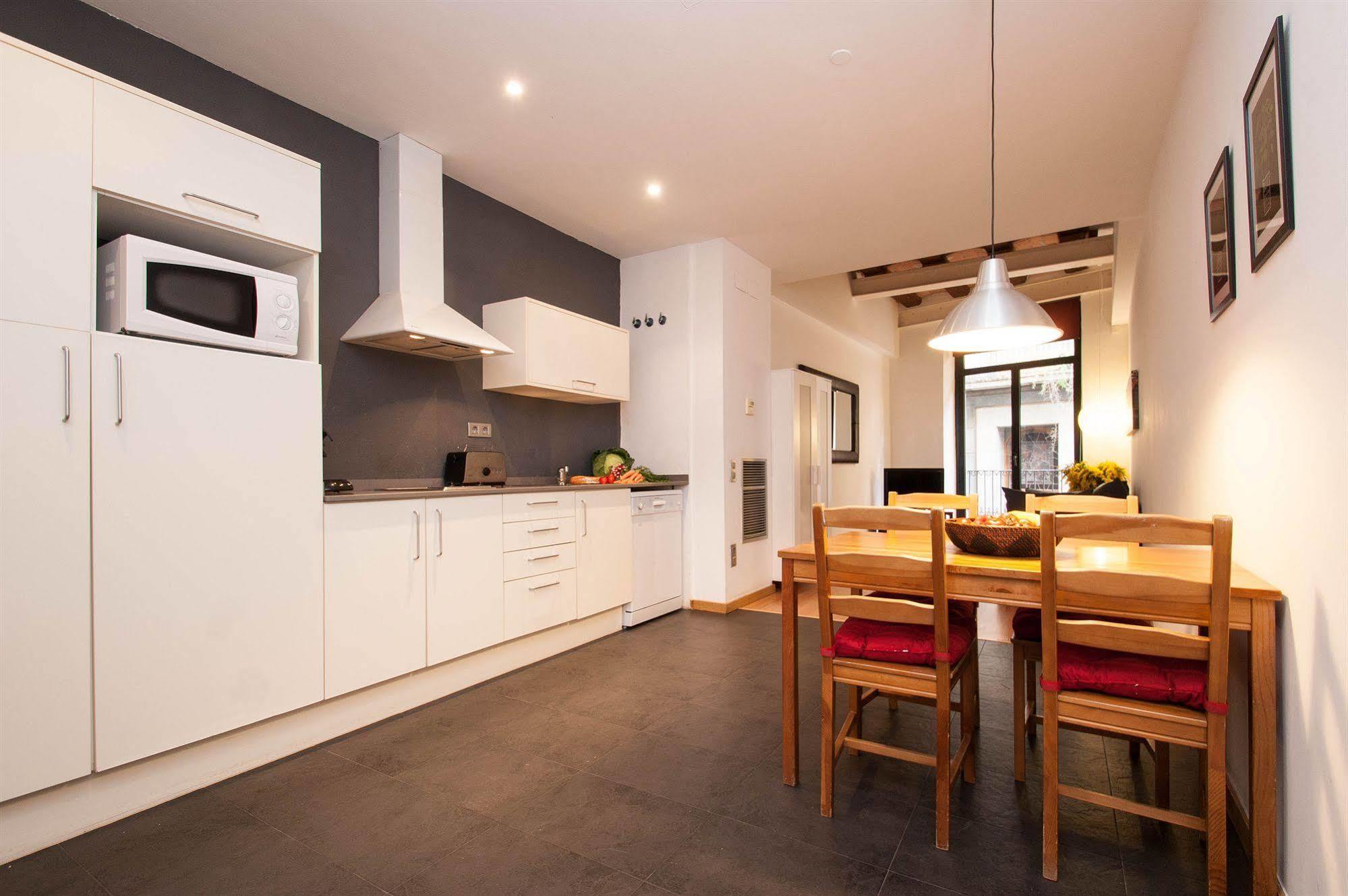 Short Stay Group Liceu Serviced Apartments Barcelona Luaran gambar
